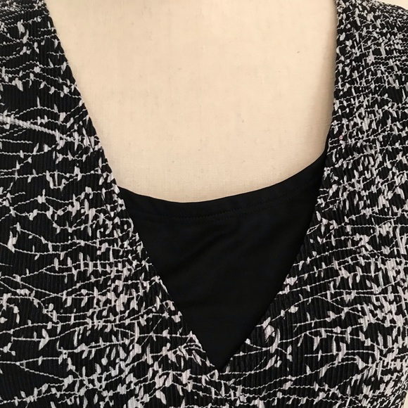 Black & White tip by Notations. Size PXL. - Picture 2 of 8